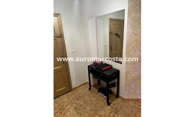 Objekte zum Wiederverkauf - Wohnung - Torrevieja - TORREVIEJA