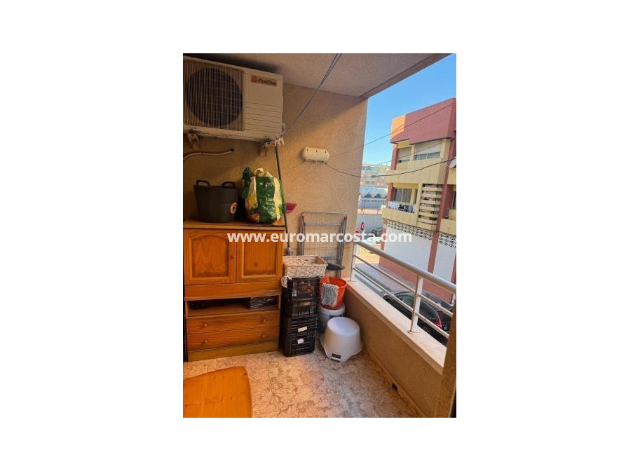 Objekte zum Wiederverkauf - Wohnung - Torrevieja - TORREVIEJA