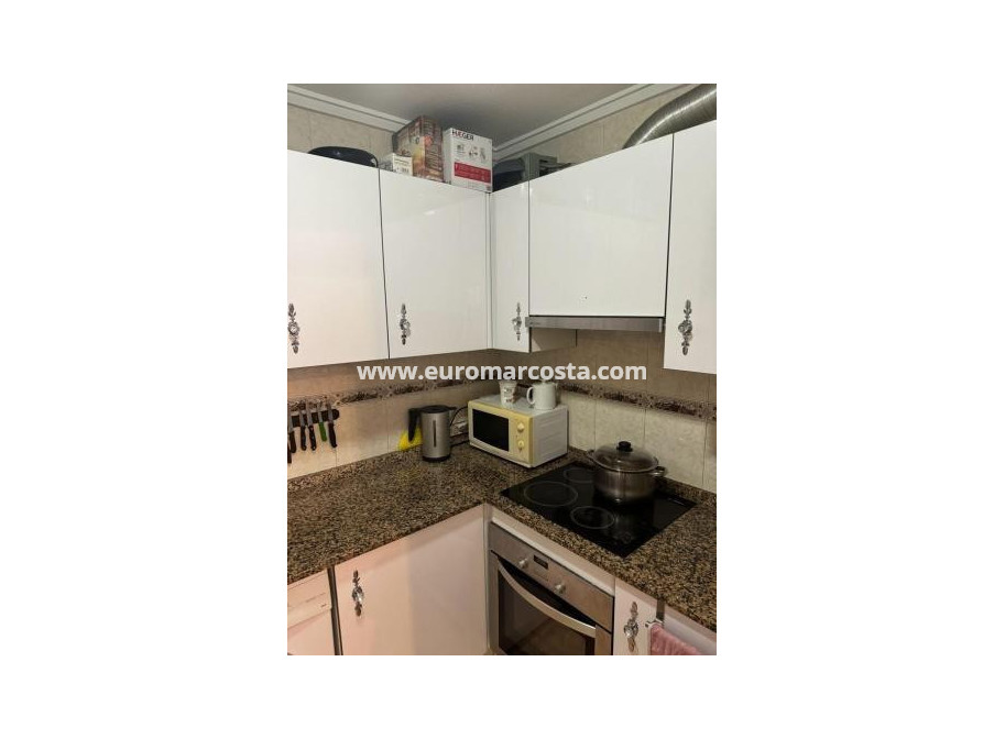 Objekte zum Wiederverkauf - Wohnung - Torrevieja - TORREVIEJA