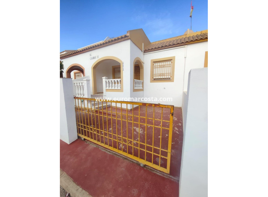 Sale - Bungalow - Torrevieja - La Siesta - El Salado - Torreta