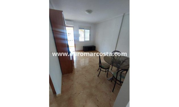 Sale - Bungalow - Torrevieja - La Siesta - El Salado - Torreta