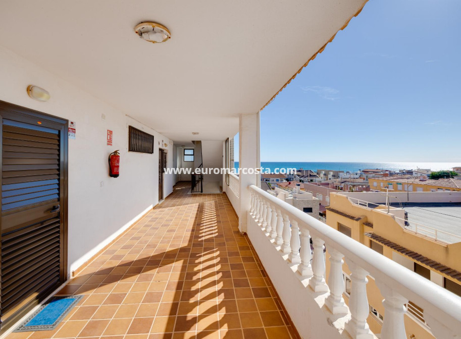 Objekte zum Wiederverkauf - Wohnung - Torrevieja - La Mata