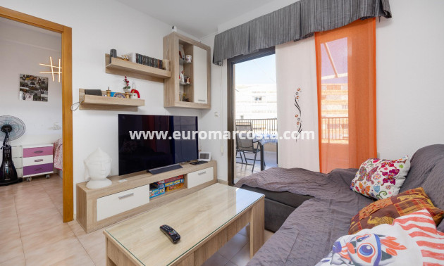 Objekte zum Wiederverkauf - Wohnung - Torrevieja - La Mata