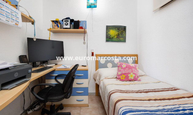 Objekte zum Wiederverkauf - Wohnung - Torrevieja - La Mata