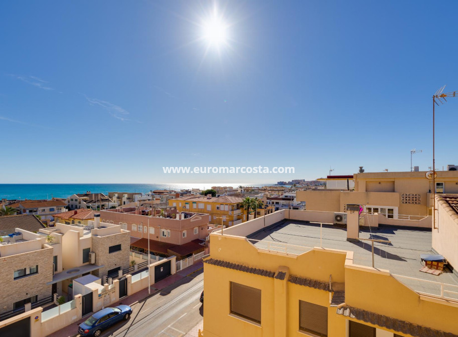 Objekte zum Wiederverkauf - Wohnung - Torrevieja - La Mata