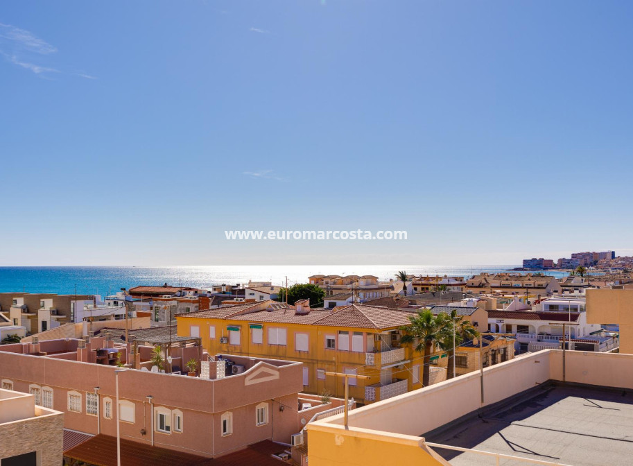 Objekte zum Wiederverkauf - Wohnung - Torrevieja - La Mata