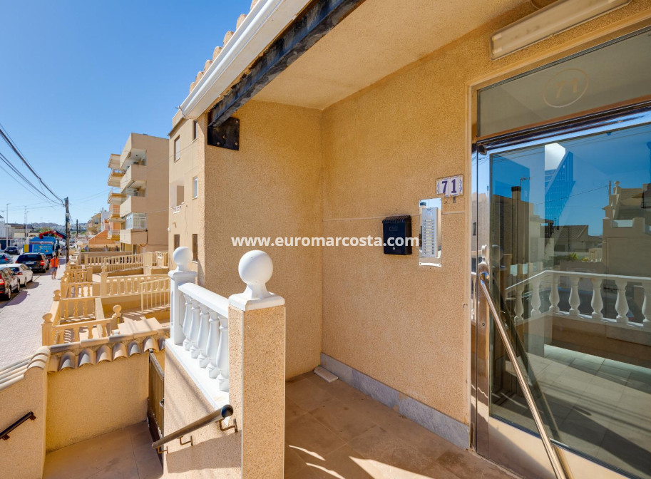 Objekte zum Wiederverkauf - Wohnung - Torrevieja - La Mata