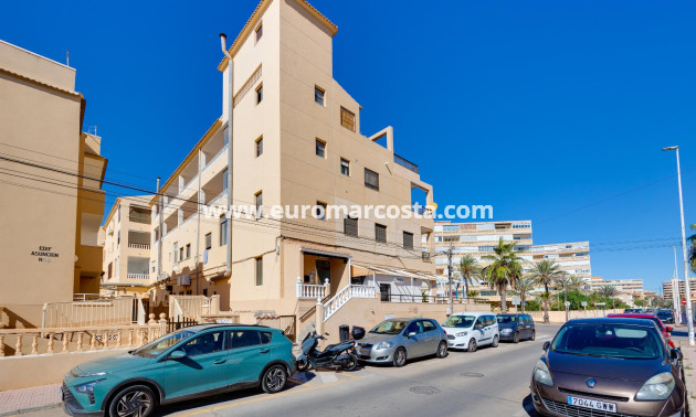 Objekte zum Wiederverkauf - Wohnung - Torrevieja - La Mata