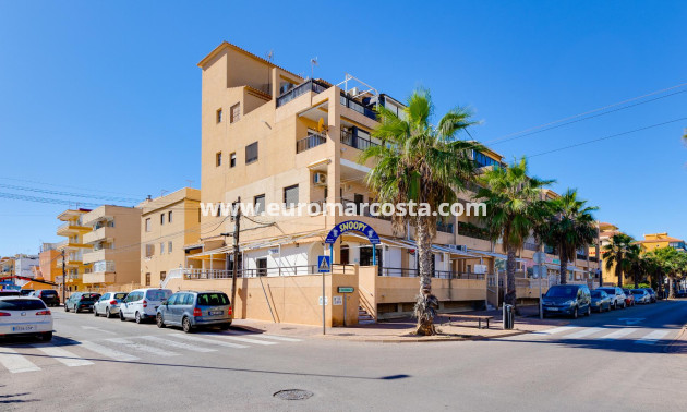 Objekte zum Wiederverkauf - Wohnung - Torrevieja - La Mata