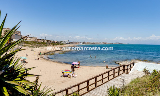 Objekte zum Wiederverkauf - Wohnung - Torrevieja - La Mata