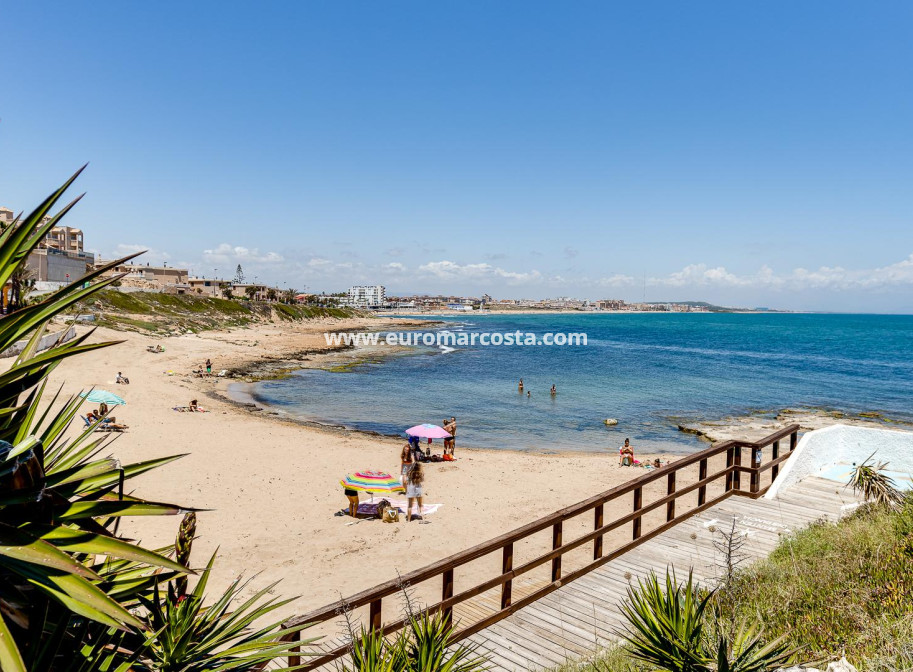 Objekte zum Wiederverkauf - Wohnung - Torrevieja - La Mata