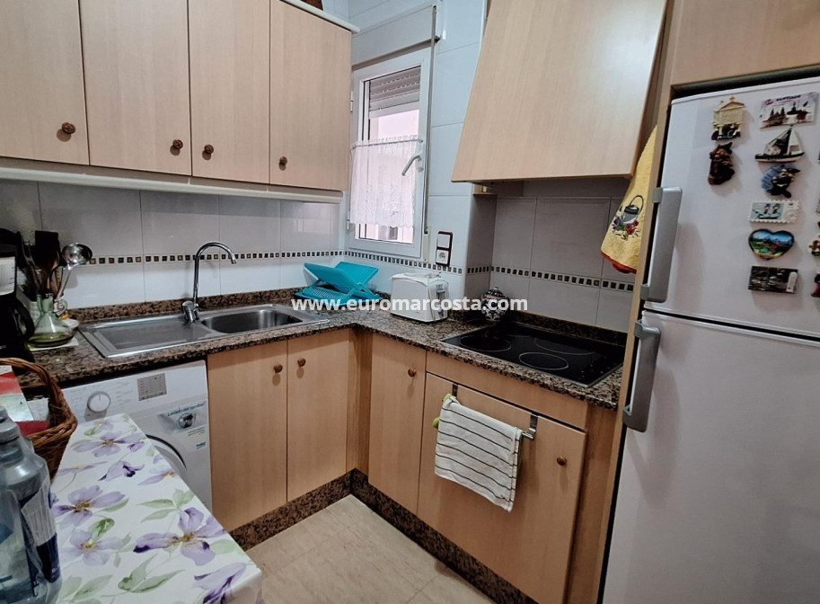 Objekte zum Wiederverkauf - Wohnung - Torrevieja - TORREVIEJA