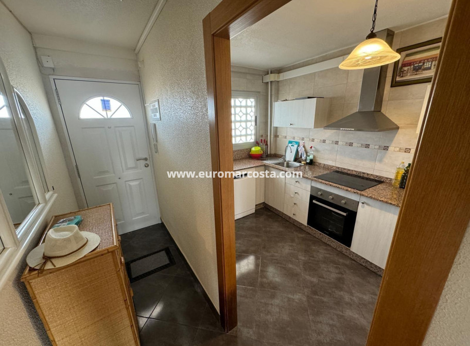 Sale - Apartment / flat - Torrevieja - TORREVIEJA