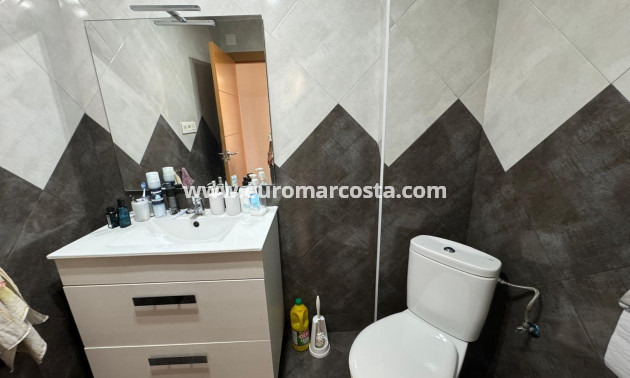 Sale - Apartment / flat - Torrevieja - TORREVIEJA