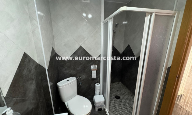 Sale - Apartment / flat - Torrevieja - TORREVIEJA