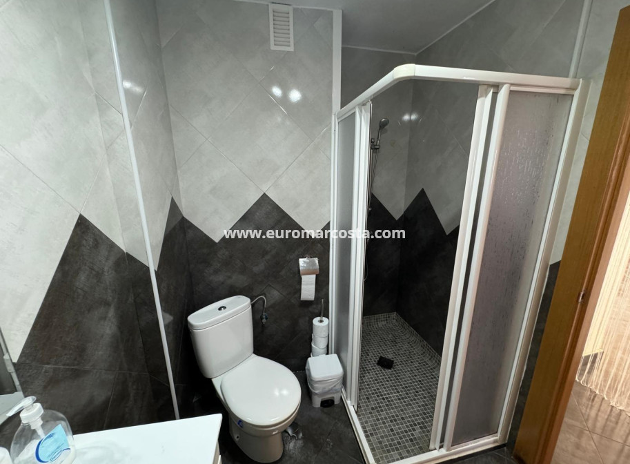 Sale - Apartment / flat - Torrevieja - TORREVIEJA