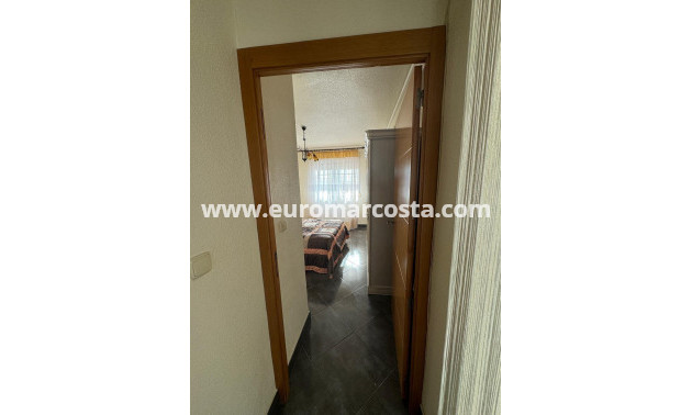 Sale - Apartment / flat - Torrevieja - TORREVIEJA