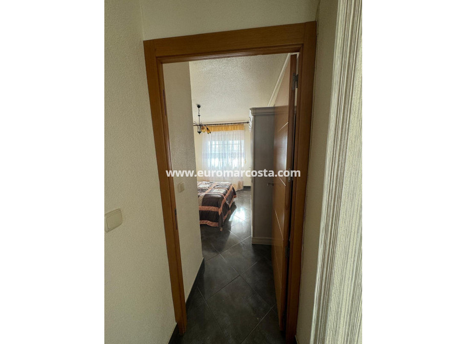 Sale - Apartment / flat - Torrevieja - TORREVIEJA
