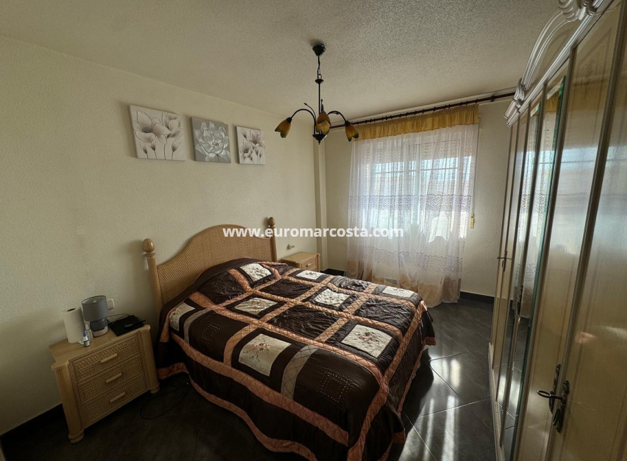 Sale - Apartment / flat - Torrevieja - TORREVIEJA