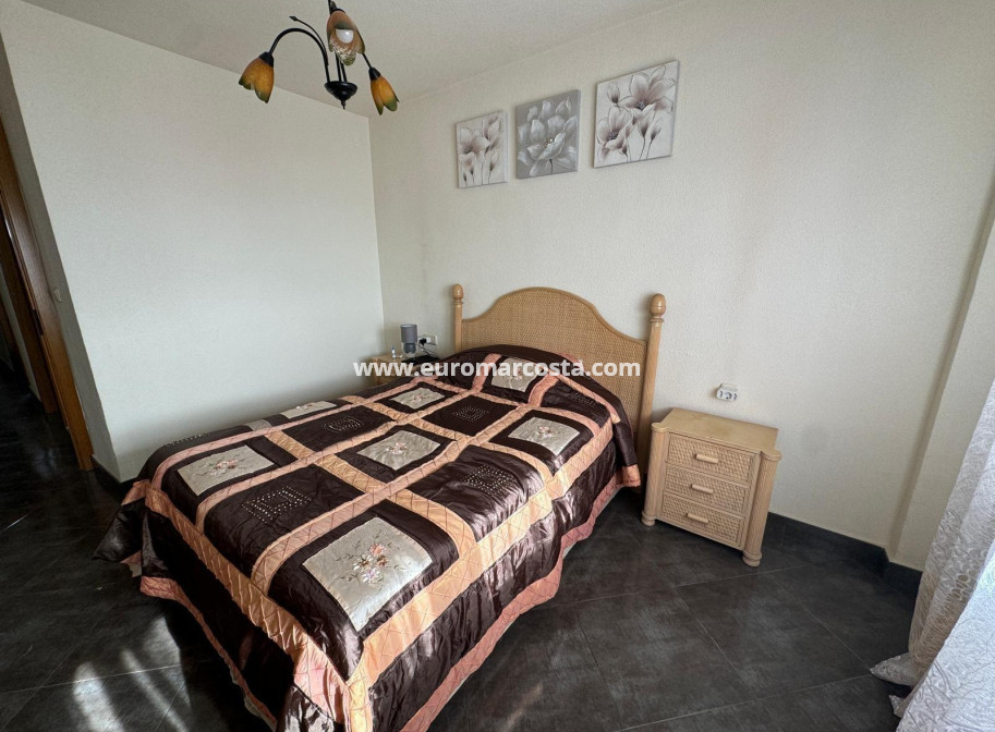 Sale - Apartment / flat - Torrevieja - TORREVIEJA