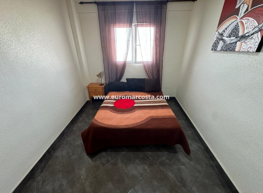 Sale - Apartment / flat - Torrevieja - TORREVIEJA