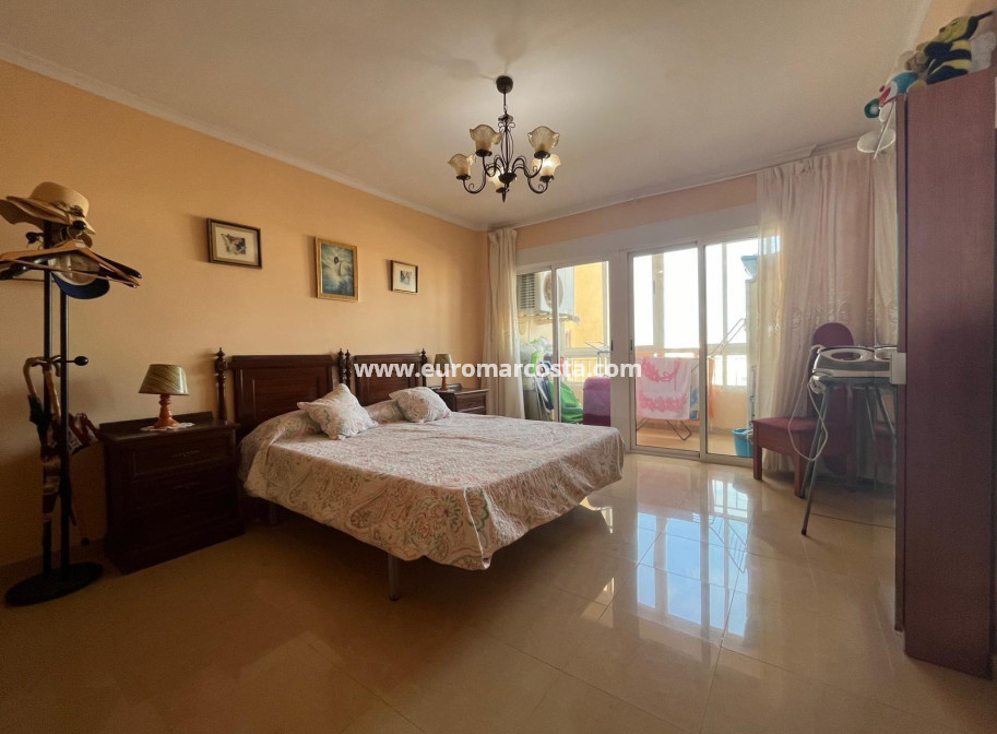 Objekte zum Wiederverkauf - Wohnung - Torrevieja - TORREVIEJA