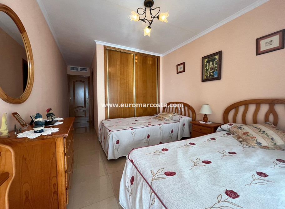 Objekte zum Wiederverkauf - Wohnung - Torrevieja - TORREVIEJA