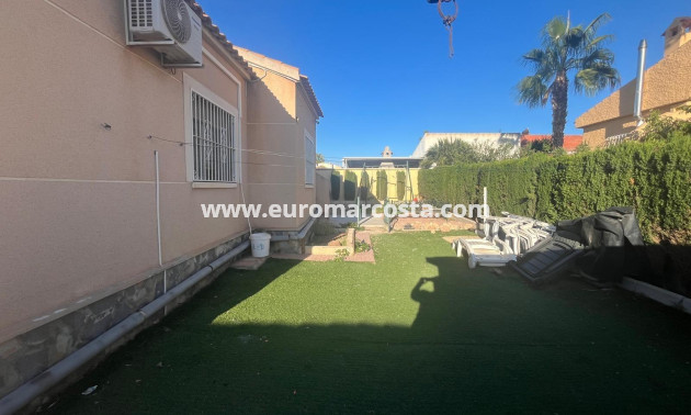 Venta - Villa - Torrevieja - TORREVIEJA