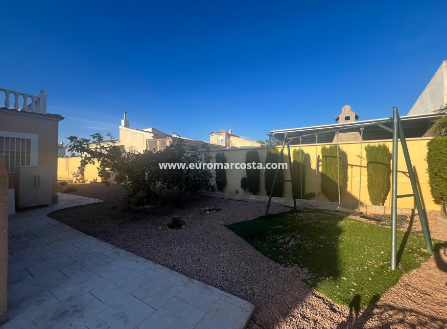 Venta - Villa - Torrevieja - TORREVIEJA