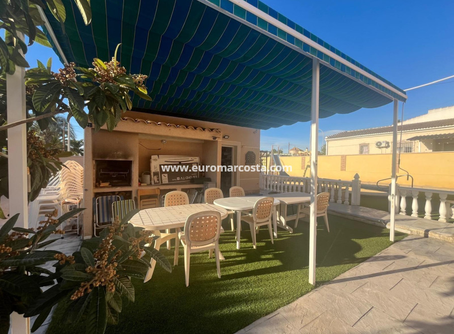 Venta - Villa - Torrevieja - TORREVIEJA