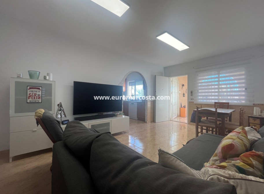 Venta - Villa - Torrevieja - TORREVIEJA