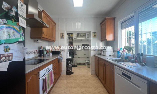 Venta - Villa - Torrevieja - TORREVIEJA