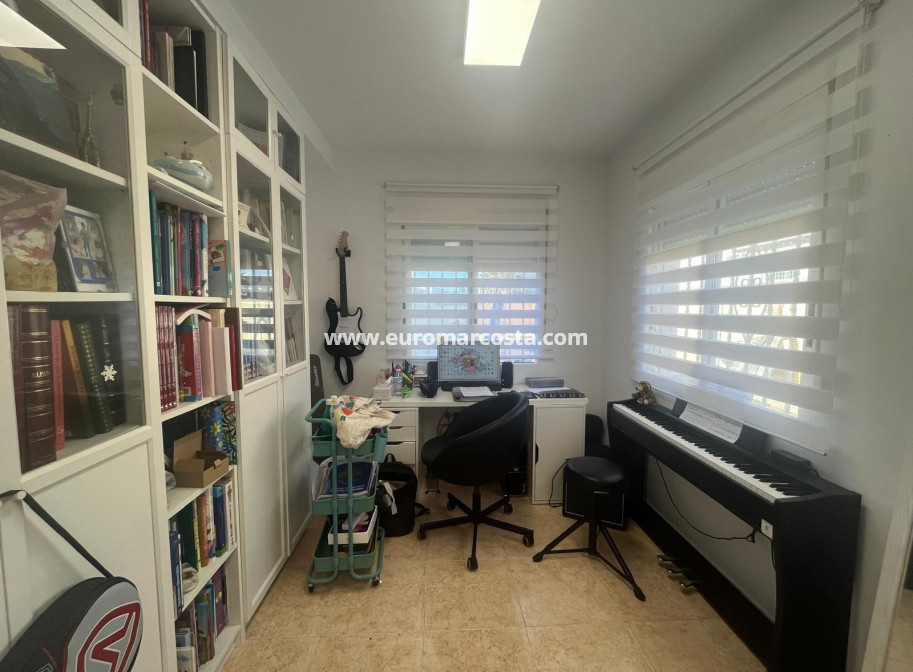Venta - Villa - Torrevieja - TORREVIEJA