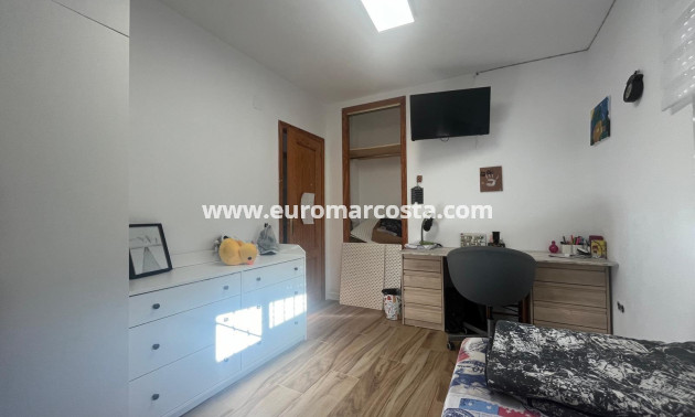 Venta - Villa - Torrevieja - TORREVIEJA