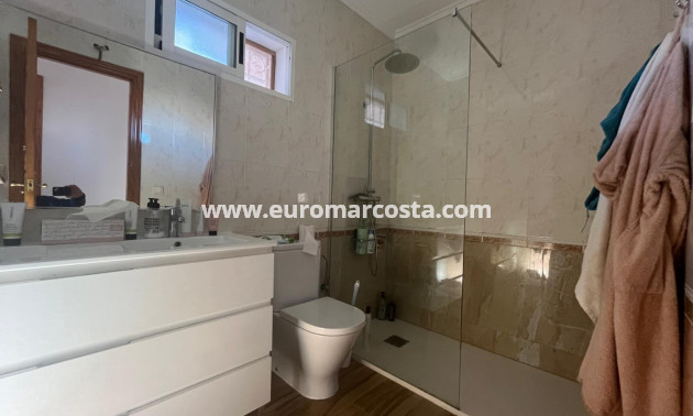 Venta - Villa - Torrevieja - TORREVIEJA