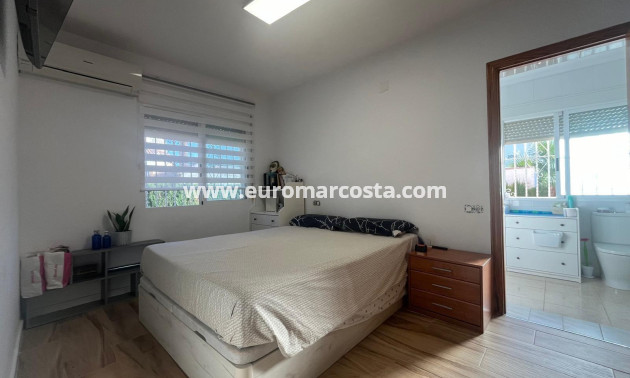 Venta - Villa - Torrevieja - TORREVIEJA