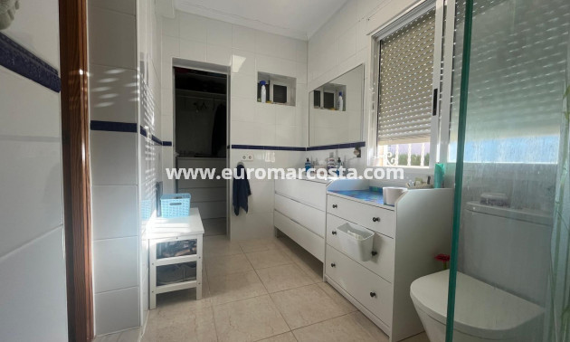 Venta - Villa - Torrevieja - TORREVIEJA