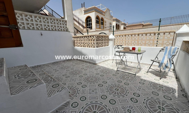 Sale - Bungalow - Torrevieja - Aguas nuevas 2