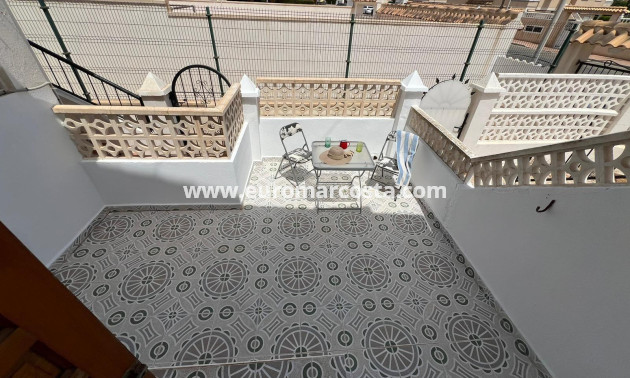 Sale - Bungalow - Torrevieja - Aguas nuevas 2