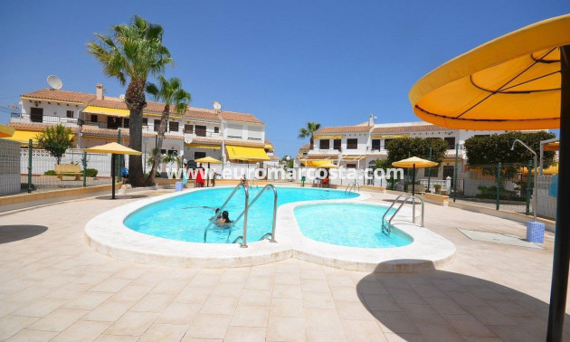 Sale - Bungalow - Torrevieja - Aguas nuevas 2