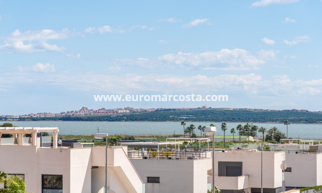 Nueva construcción  - Villa Laguna Azul - La Manga del Mar Menor - Murcia