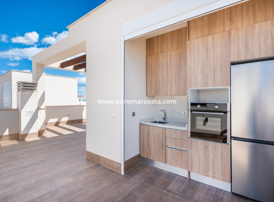 Nueva construcción  - Villa Laguna Azul - La Manga del Mar Menor - Murcia