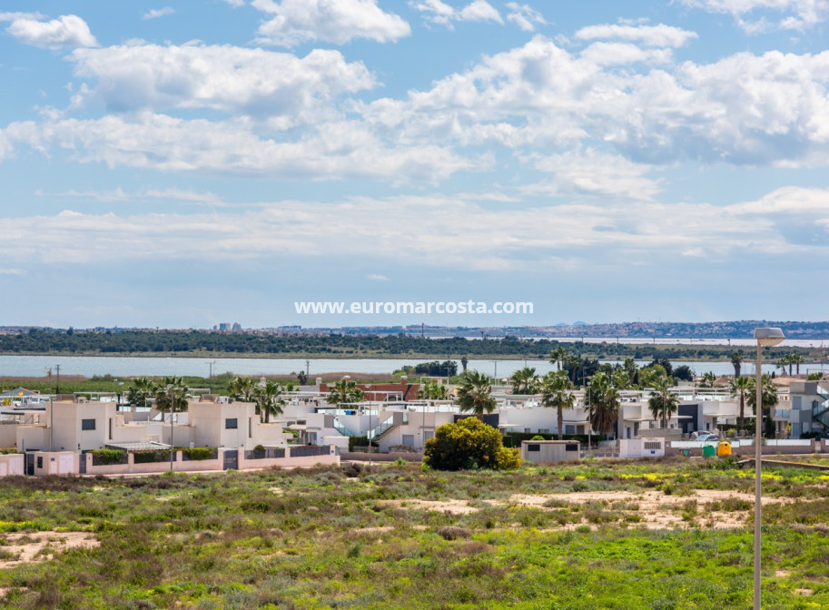 Nueva construcción  - Villa Laguna Azul - La Manga del Mar Menor - Murcia