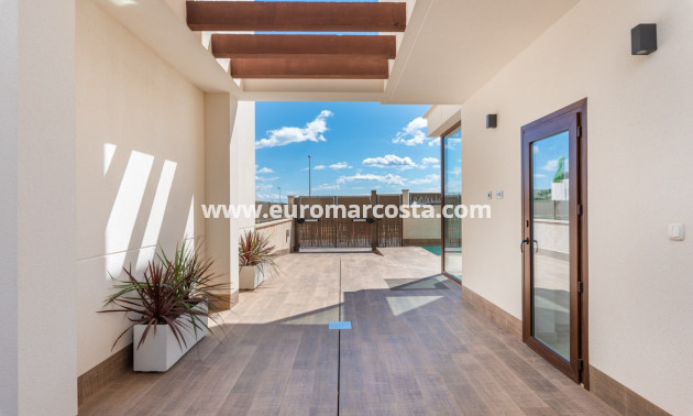 Nueva construcción  - Villa Laguna Azul - La Manga del Mar Menor - Murcia