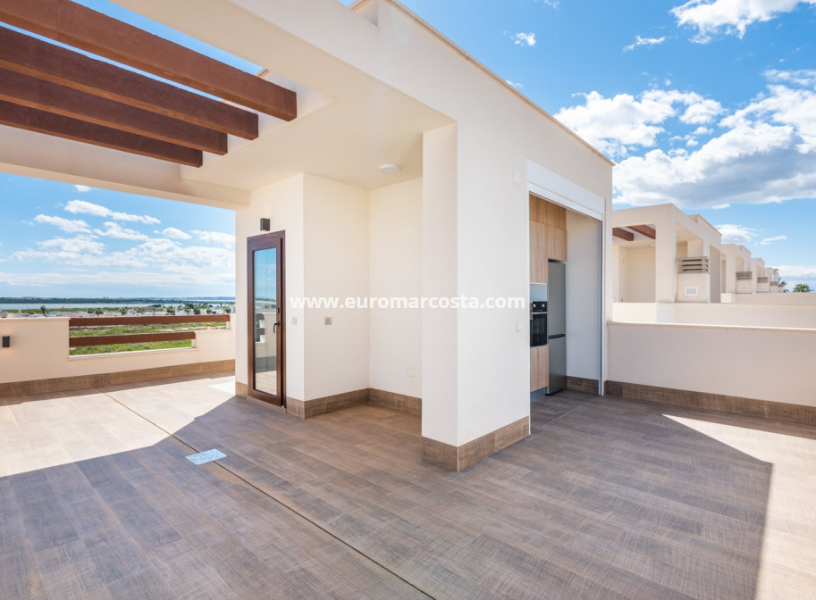 Nueva construcción  - Villa Laguna Azul - La Manga del Mar Menor - Murcia