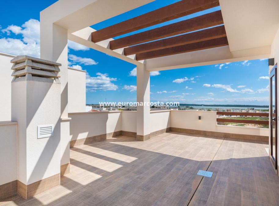 Nueva construcción  - Villa Laguna Azul - La Manga del Mar Menor - Murcia