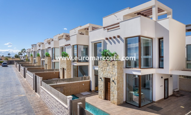 Nueva construcción  - Villa Laguna Azul - La Manga del Mar Menor - Murcia