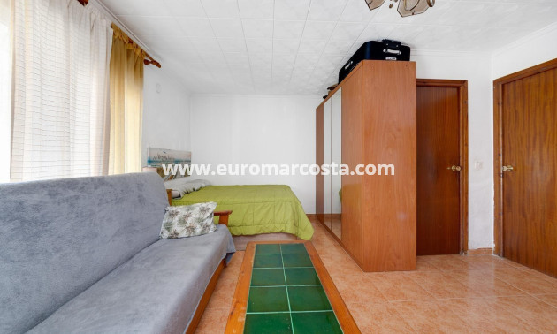 Venta - Bungalow - Torrevieja - TORREVIEJA