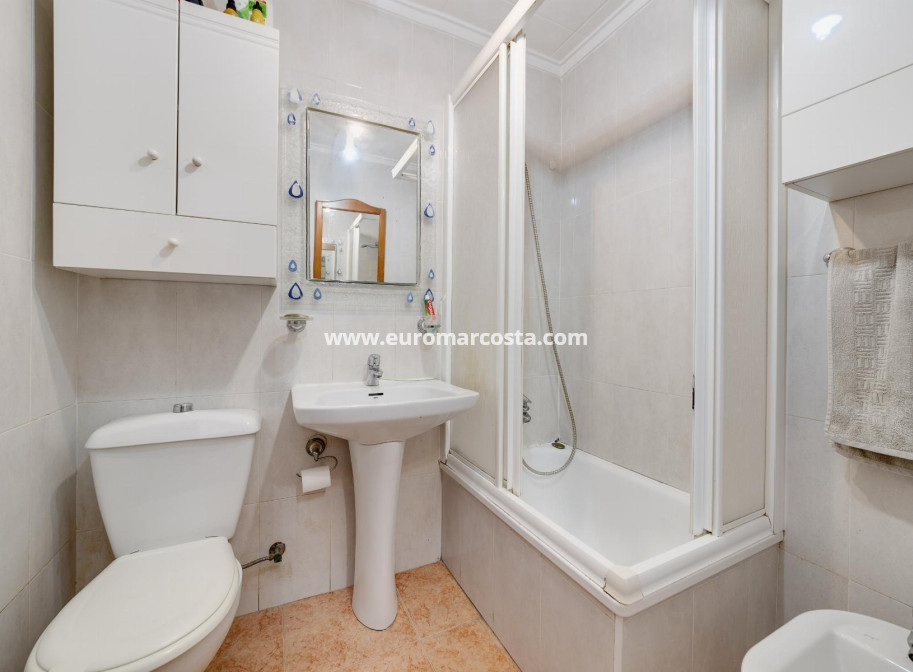 Venta - Bungalow - Torrevieja - TORREVIEJA