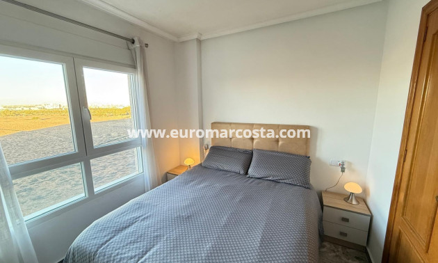 Objekte zum Wiederverkauf - Wohnung - Torrevieja - Orihuela Costa